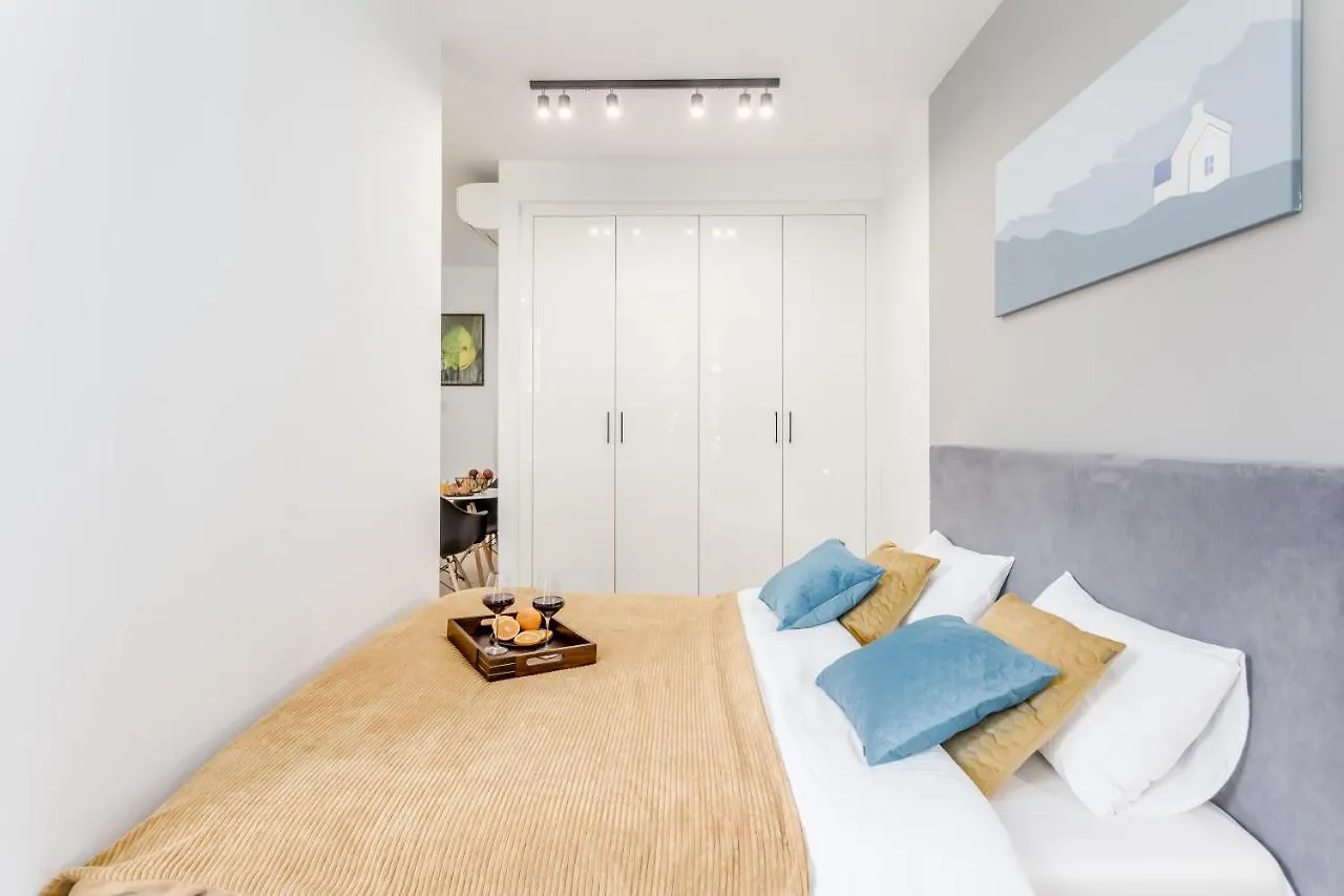 Warsaw City Expo Center Apartments Poland